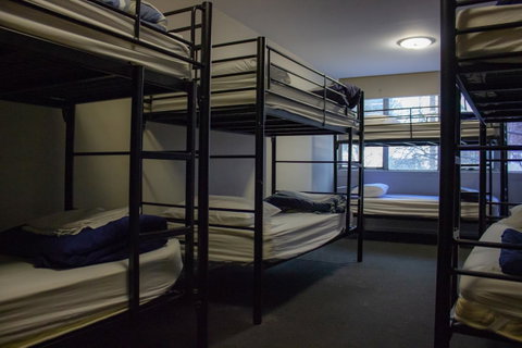 Nomads Melbourne Backpackers - Tourism Bookings 43