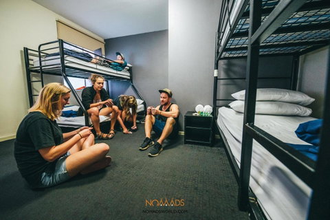 Nomads Melbourne Backpackers - Tourism Bookings 32