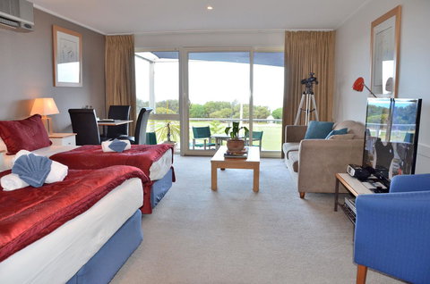 The Sandridge Motel - Events Australia 20