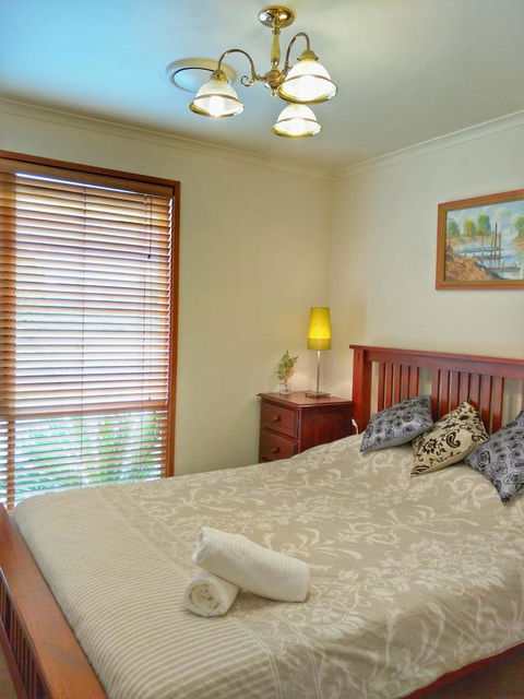 Waterfront Retreat - Events Australia 21