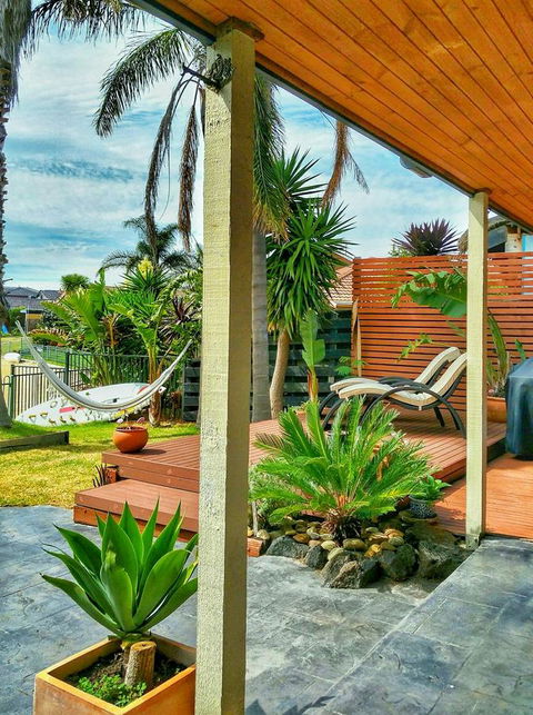 Waterfront Retreat - Events Australia 9