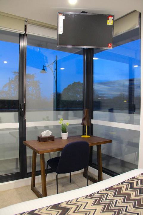 Whitehorse Apartments Hotel - Events Australia 17