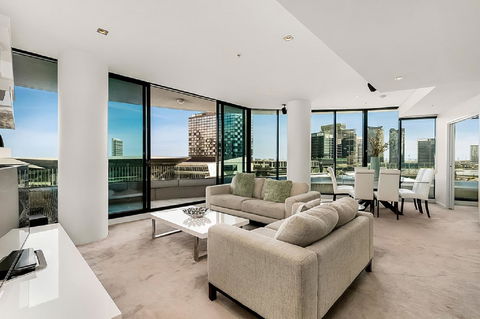 Melbourne Holiday Apartments Flinders Wharf - Tourism Bookings 28