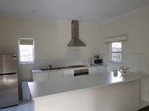 Dromana Holiday Beach House - Events Australia 8