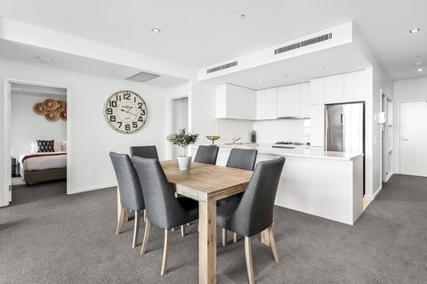 Waterfront Melbourne Apartments - Tourism Bookings 31