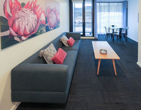 Waterfront Melbourne Apartments - Tourism Bookings 19