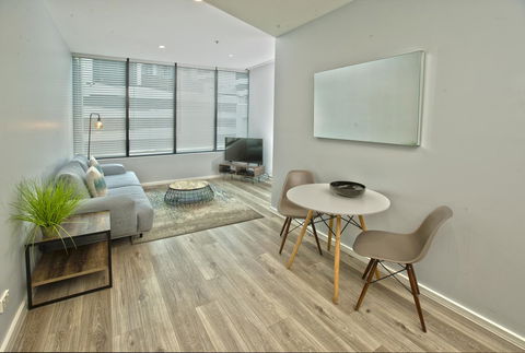 Waterfront Melbourne Apartments - Tourism Bookings 16