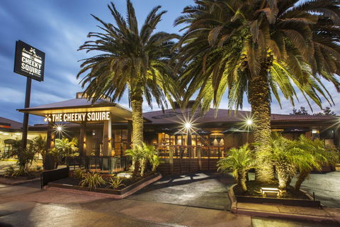 Nightcap At The Cheeky Squire - Events Australia 4