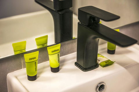 Nightcap At The Cheeky Squire - Events Australia 24