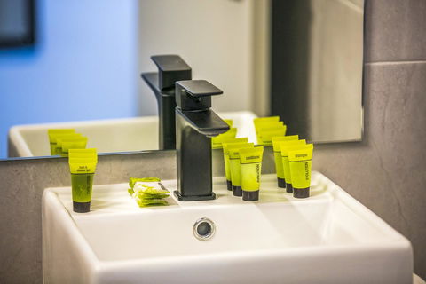 Nightcap At The Cheeky Squire - Events Australia 14