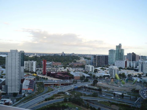3BR Apartment At Victoria Tower Southbank - Tourism Bookings 21
