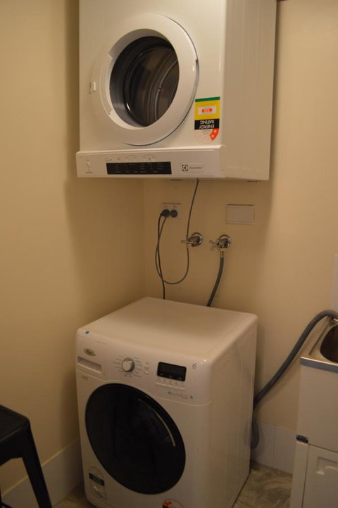 3BR Apartment At Victoria Tower Southbank - Tourism Bookings 15