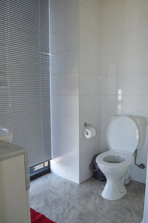 3BR Apartment At Victoria Tower Southbank - Tourism Bookings 8