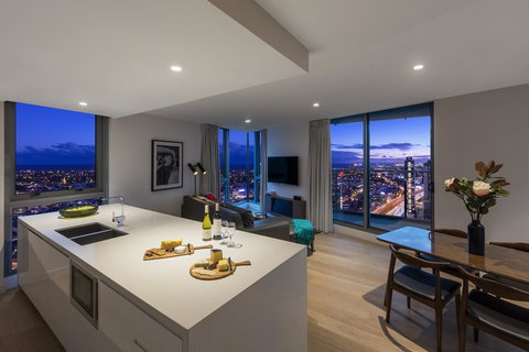 Imagine Marco - Tourism Bookings 3