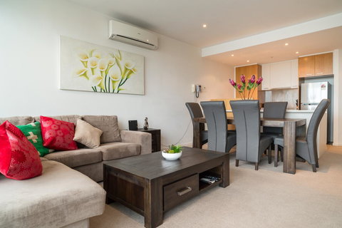 AKOM AT Docklands - Events Australia 39