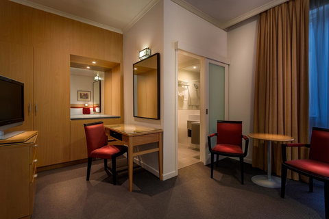 BEST WESTERN PLUS Travel Inn - Tourism Bookings 38