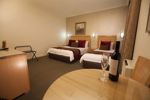 BEST WESTERN PLUS Travel Inn - Tourism Bookings 35