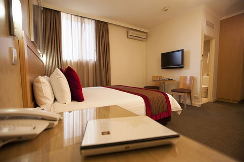 BEST WESTERN PLUS Travel Inn - Tourism Bookings 41