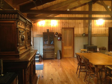 Mud Hollow Barn - Events Australia 9