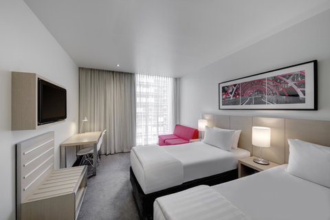 Travelodge Hotel Melbourne Docklands - Tourism Bookings 2