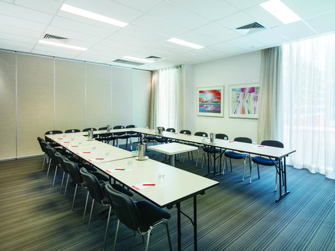 Travelodge Hotel Melbourne Docklands - Tourism Bookings 11