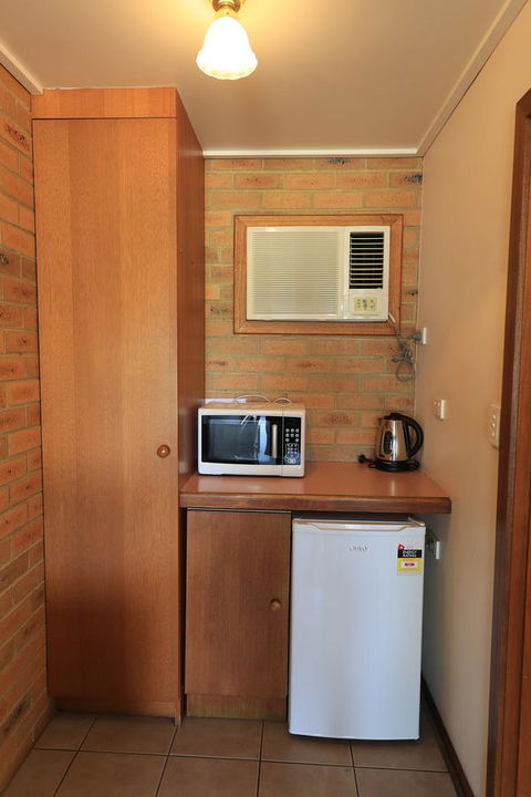 Quays Motel San Remo - Events Australia 7