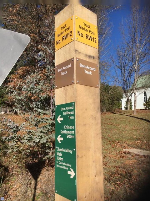 Shady Brook Cottages - Accommodation Europe 16