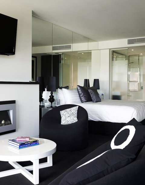 The Cullen Melbourne - Art Series - Tourism Bookings 26