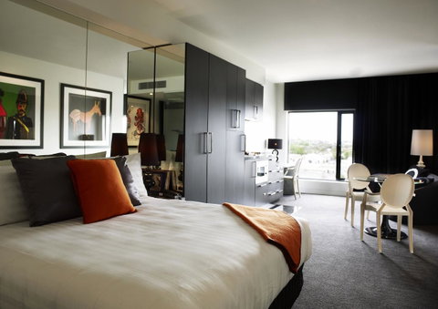 The Cullen Melbourne - Art Series - Tourism Bookings 3