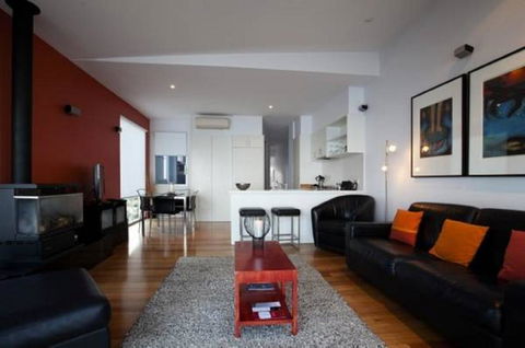 Battery Cove Beach Front Apartment - Tourism Bookings 8