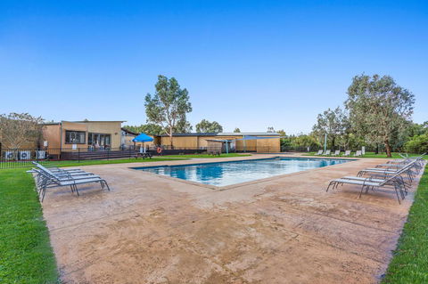 Rural 5 Star Villa\'s With Resort Amenities - Tourism Bookings 17