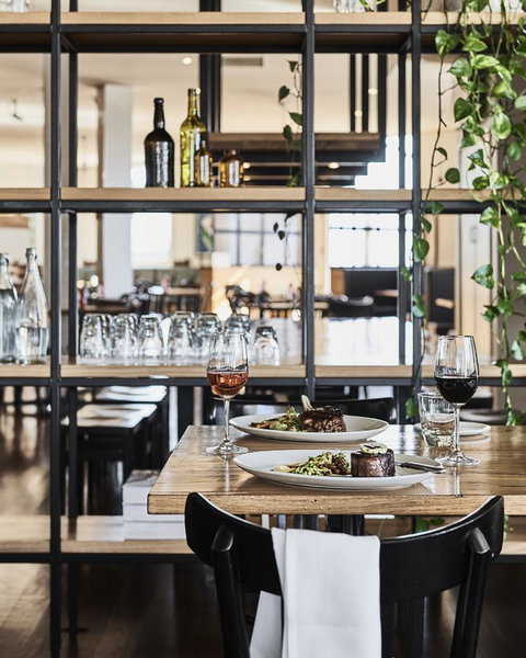 Plough Hotel - Events Australia 14