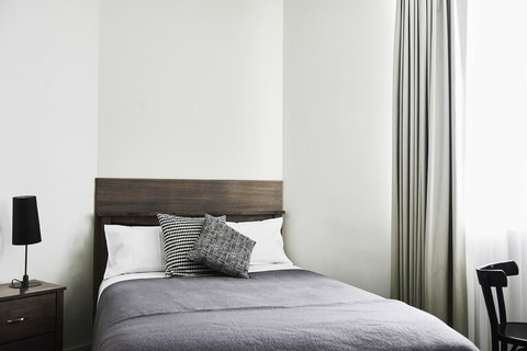 Plough Hotel - Events Australia 3