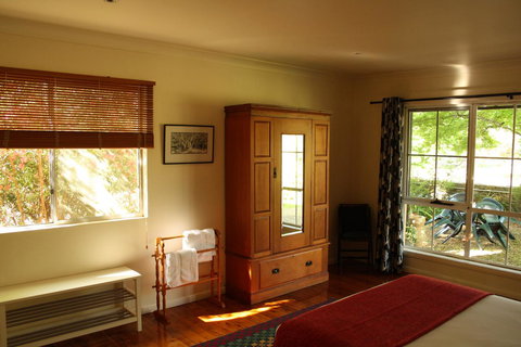 Merrimeet Cottages - Accommodation Europe 44