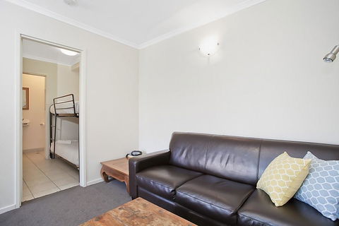 Quality Inn & Suites The Menzies - Tourism Bookings 29