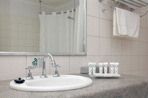 Quality Inn & Suites The Menzies - Tourism Bookings 41