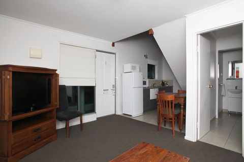 Quality Inn & Suites The Menzies - Tourism Bookings 26