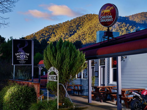 The Harrietville Snowline Hotel - Accommodation Europe 0