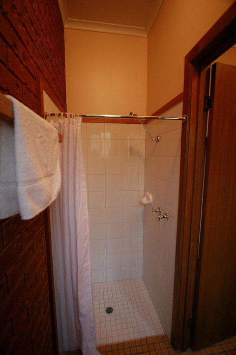 The Harrietville Snowline Hotel - Accommodation Europe 22