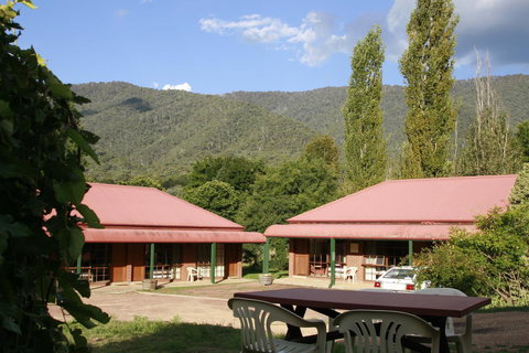 The Harrietville Snowline Hotel - Accommodation Europe 17