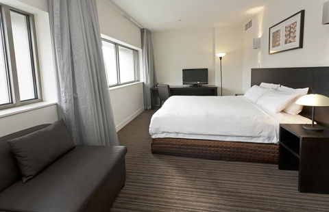 Causeway 353 Hotel - Accommodation Europe 25