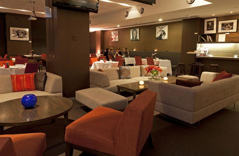 Causeway 353 Hotel - Accommodation Europe 14