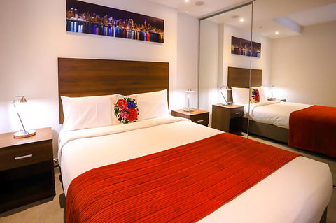 Flinders Street Apartments - Events Australia 13