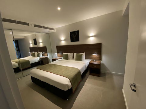 Flinders Street Apartments - Events Australia 32