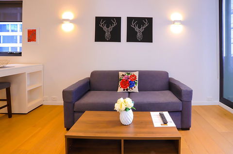 Flinders Street Apartments - Events Australia 5