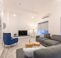 Unique 3 Bedroom Central CBD Townhouse