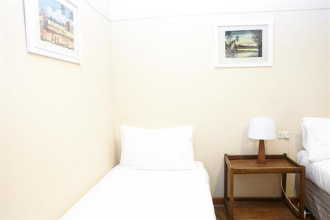 Amara Springs Guest House - Tourism Bookings 27