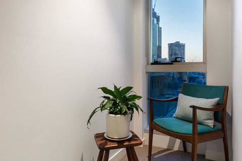 Auguste, Melbourne CBD Private Accommodation With Parking - Events Australia 8