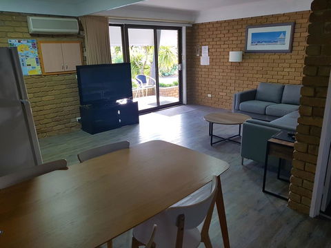 Tropicana Motor Inn - Tourism Bookings 33