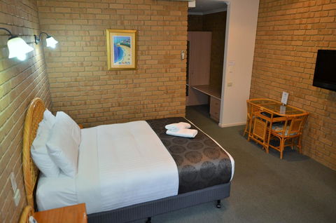 Tropicana Motor Inn - Tourism Bookings 8
